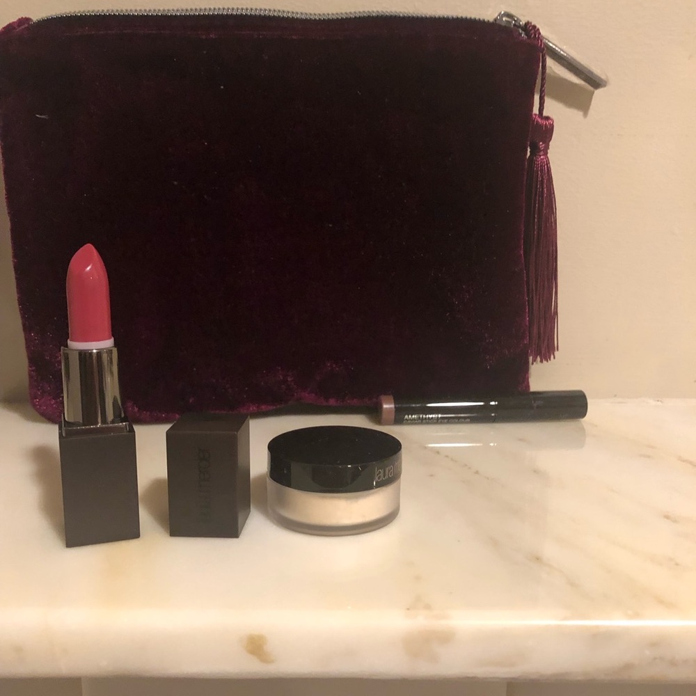 Mercier makup guft set with velvet cosmetic bag